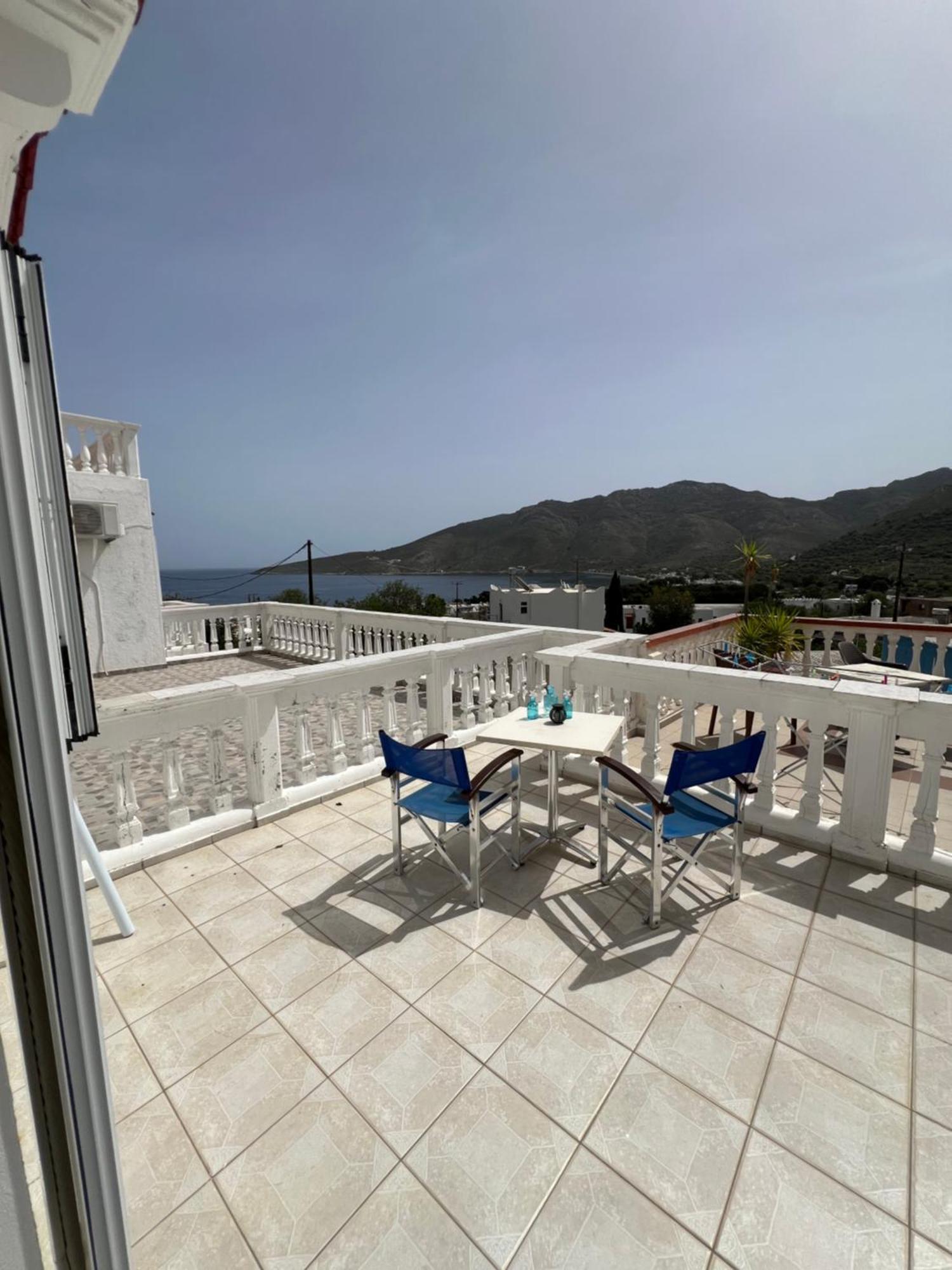 Nikos Studios Livadia  Екстер'єр фото