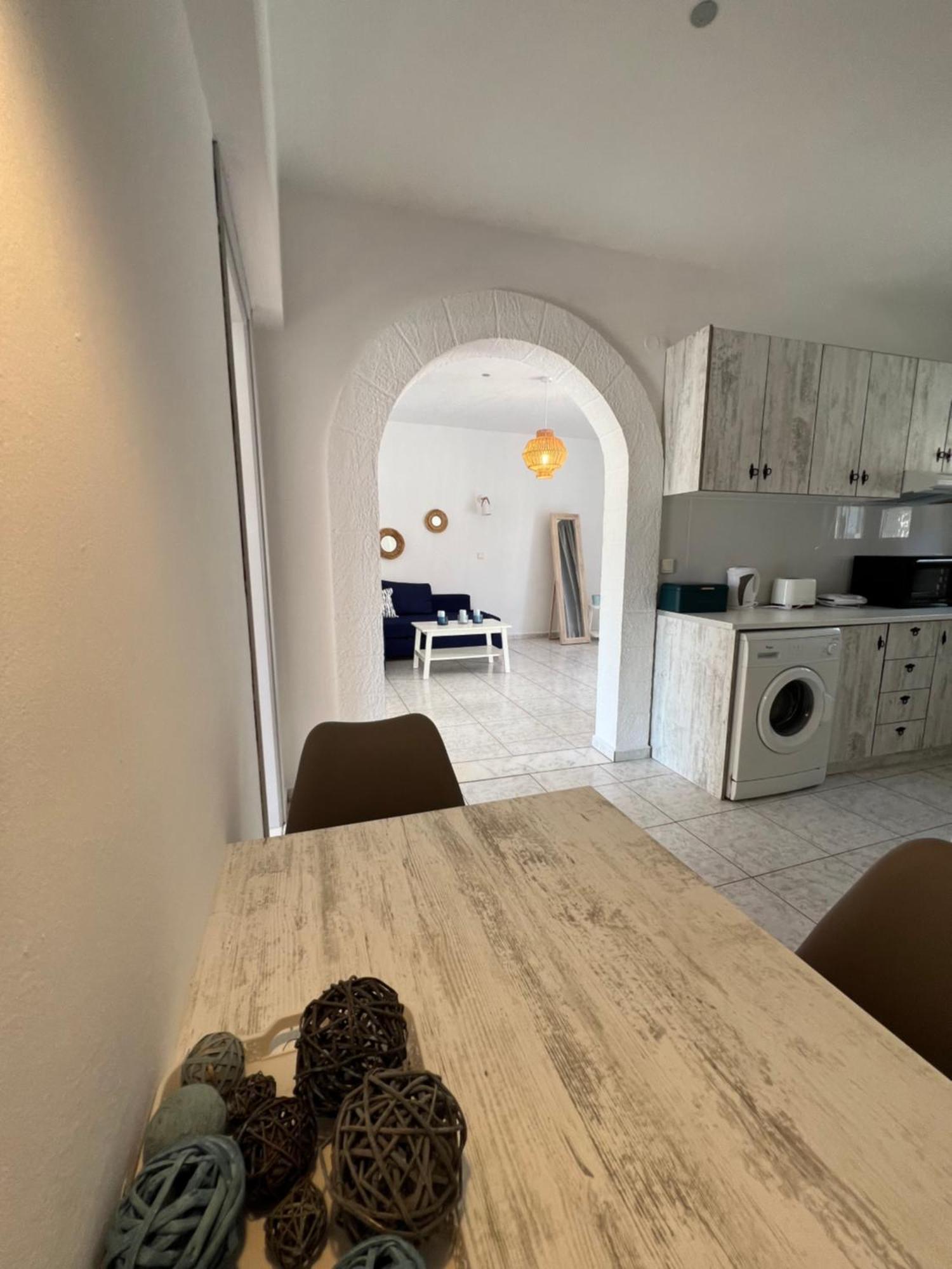 Nikos Studios Livadia  Екстер'єр фото