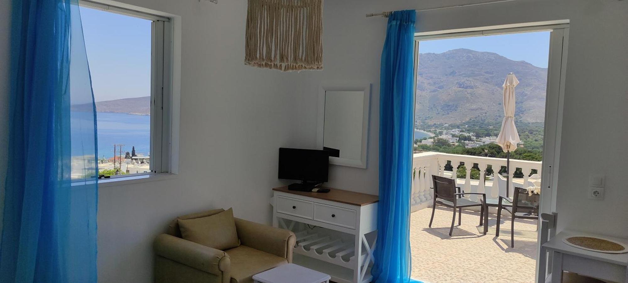 Nikos Studios Livadia  Номер фото